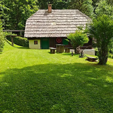 Cosy & Peaceful Off The Grid